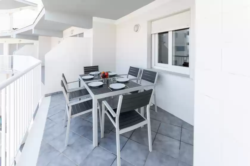 Holiday rentals in Sea pearl,