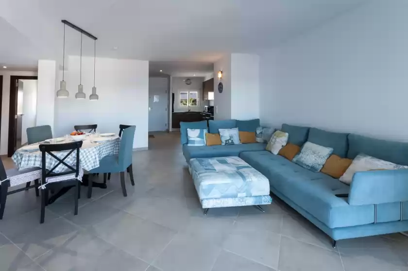 Holiday rentals in Sea pearl,