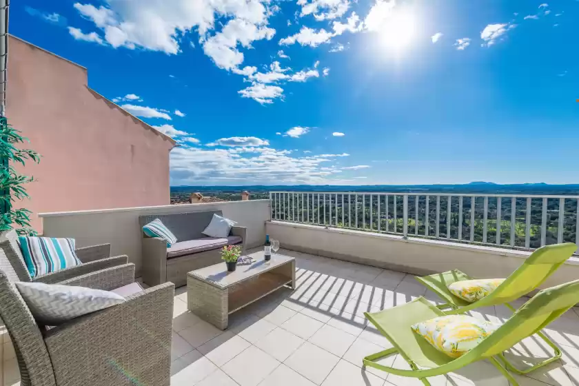 Holiday rentals in Biali, Búger