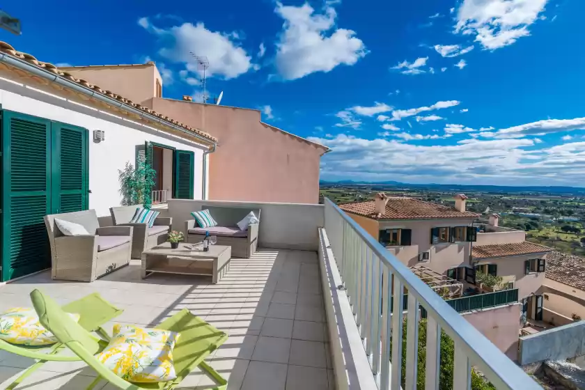 Holiday rentals in Biali, Búger