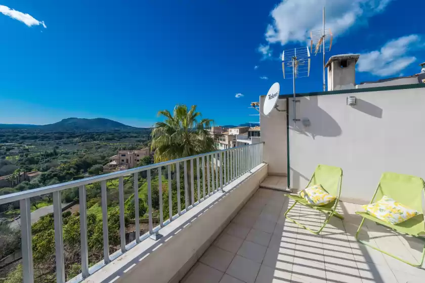 Holiday rentals in Biali, Búger