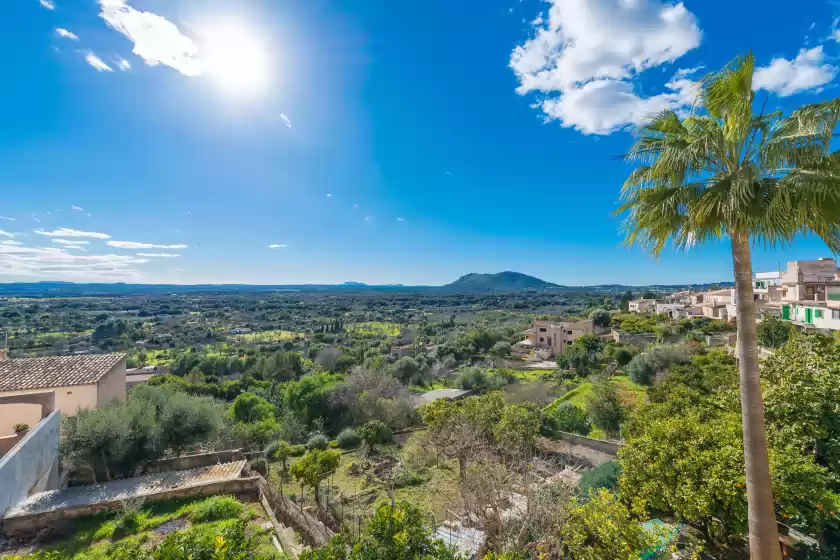 Holiday rentals in Biali, Búger