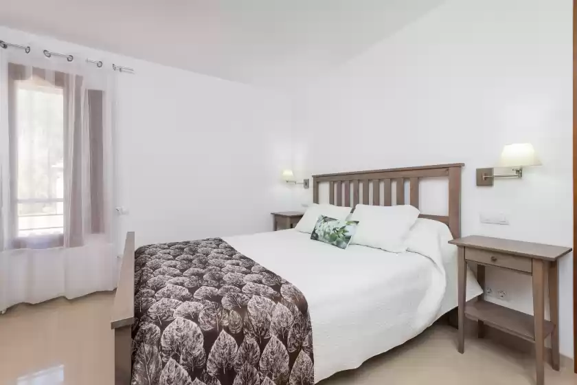 Holiday rentals in Biali, Búger