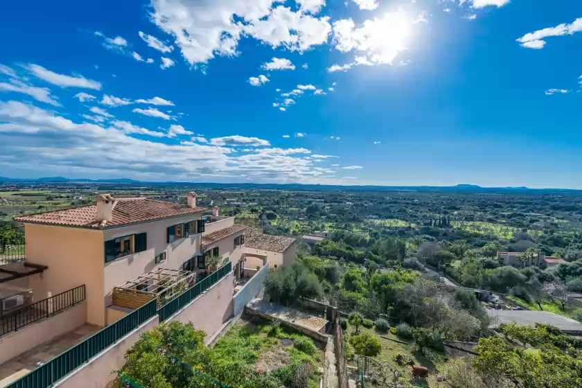 Holiday rentals in Biali, Búger