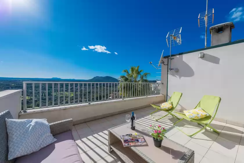 Holiday rentals in Biali, Búger