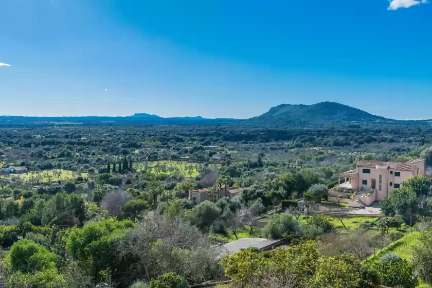 Holiday rentals in Biali, Búger