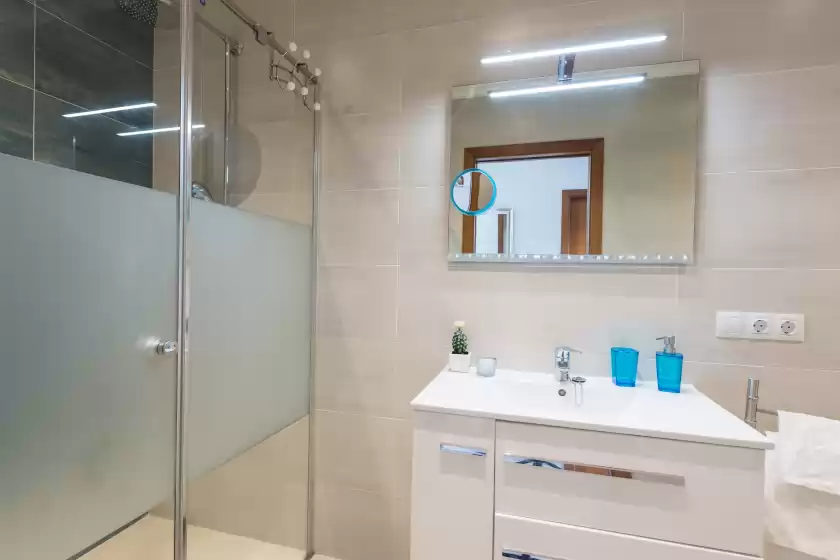 Holiday rentals in Biali, Búger