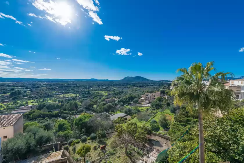 Holiday rentals in Biali, Búger