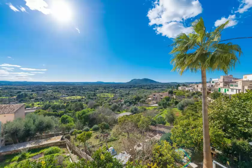 Holiday rentals in Biali, Búger