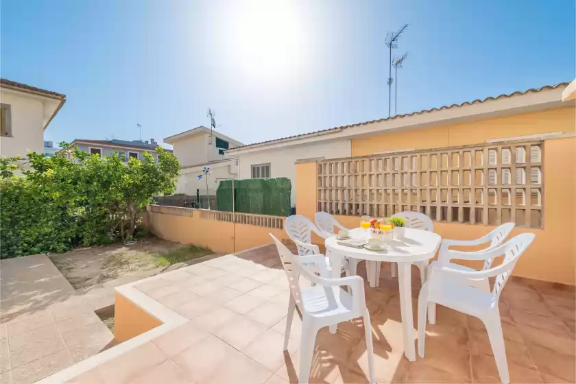 Holiday rentals in Can confit, Can Picafort