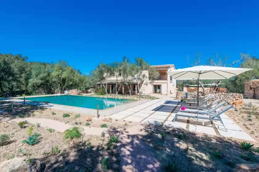 Holiday rentals in Can madis, Costitx