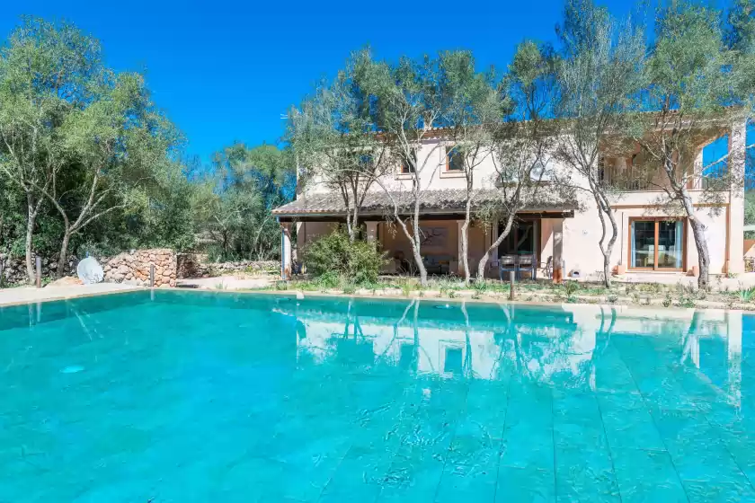 Holiday rentals in Can madis, Costitx