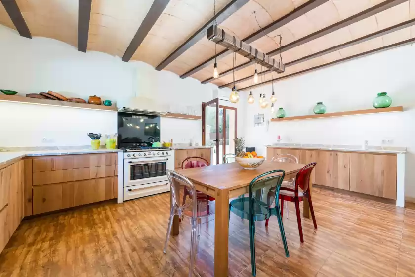 Holiday rentals in Can madis, Costitx