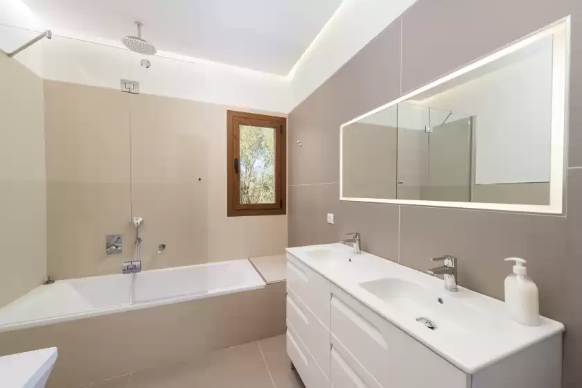 Holiday rentals in Can madis, Costitx