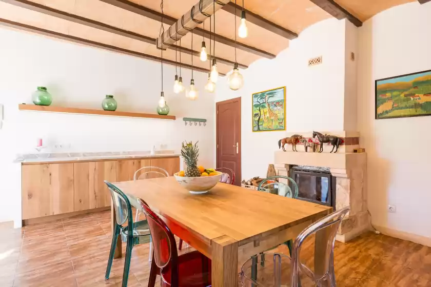 Holiday rentals in Can madis, Costitx