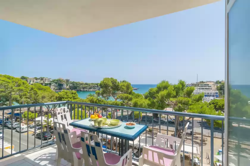 Holiday rentals in Campanario 3