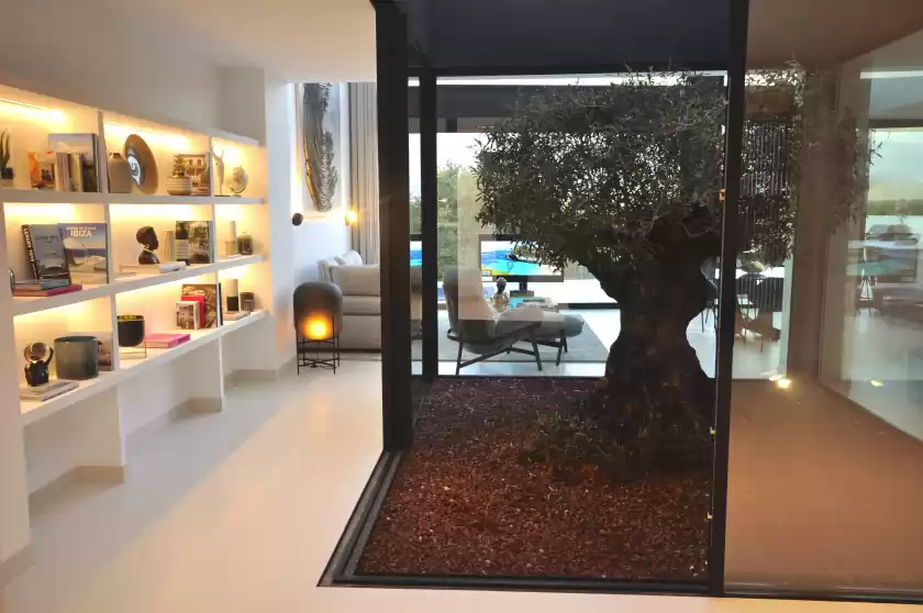 Holiday rentals in Montblau, Búger