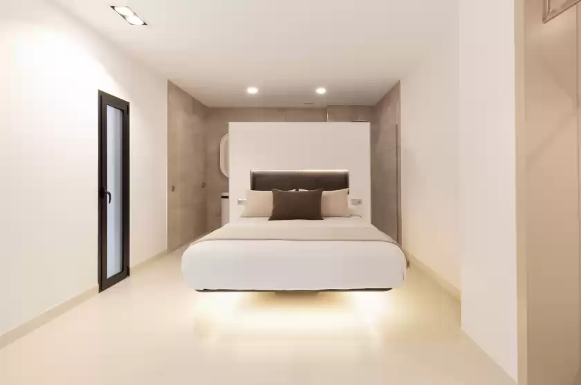 Holiday rentals in Montblau, Búger