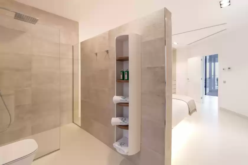 Holiday rentals in Montblau, Búger