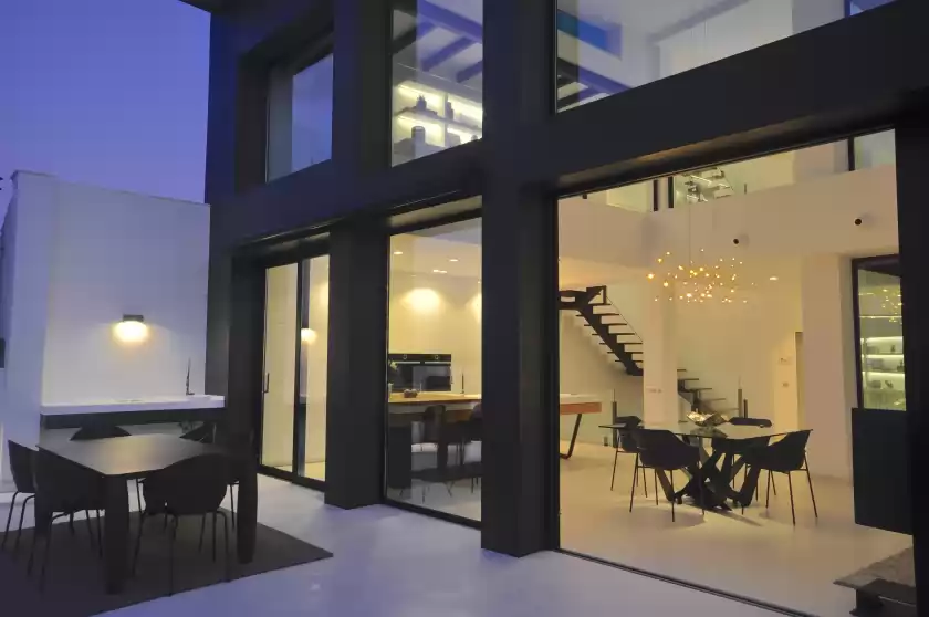 Holiday rentals in Montblau, Búger