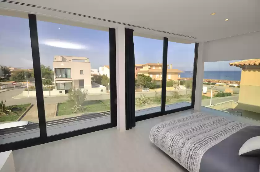 Holiday rentals in Atzur, Son Serra de Marina