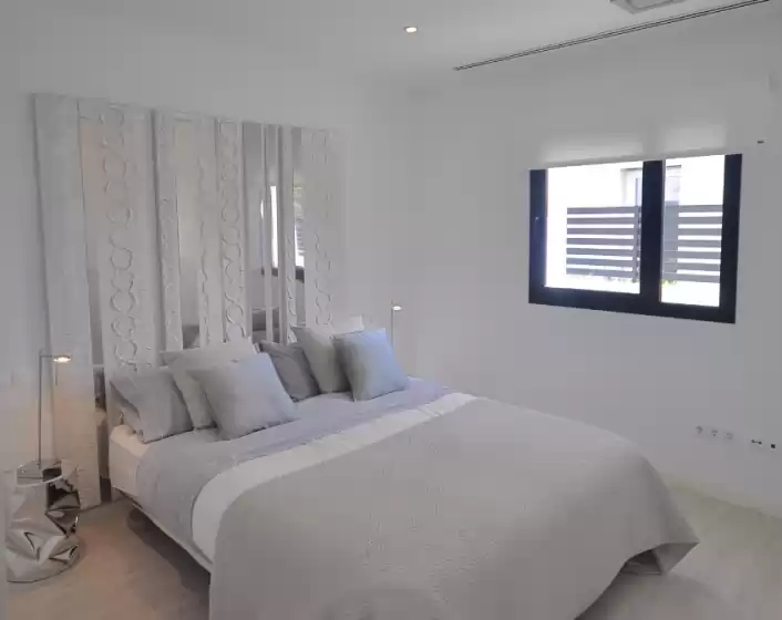 Holiday rentals in Atzur, Son Serra de Marina