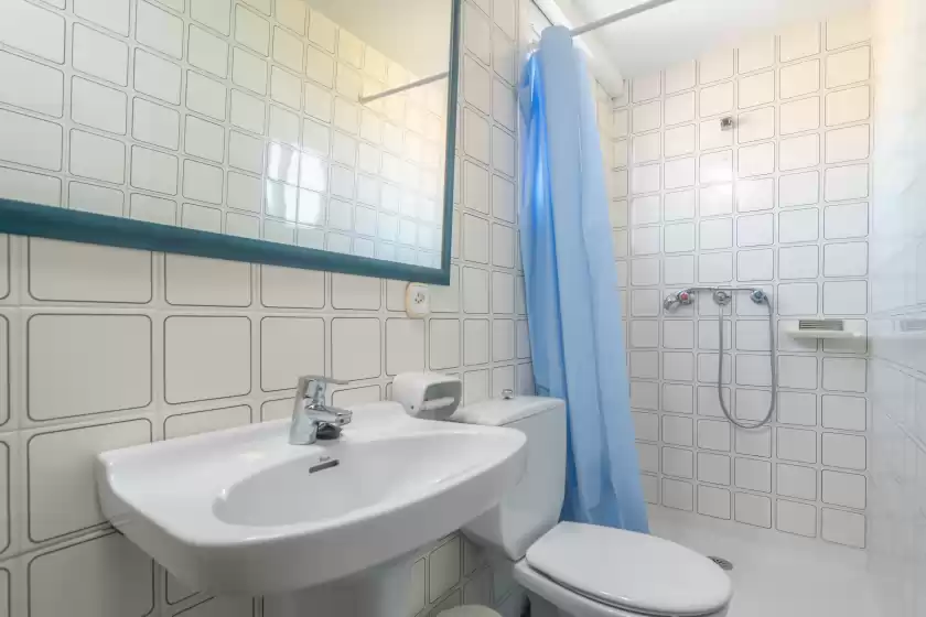 Holiday rentals in Can pilos, Inca