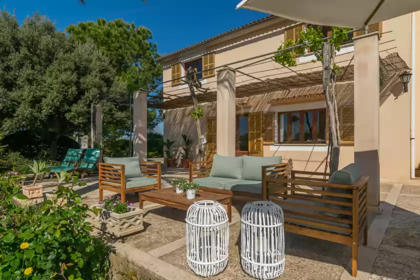 Holiday rentals in Can pilos, Inca