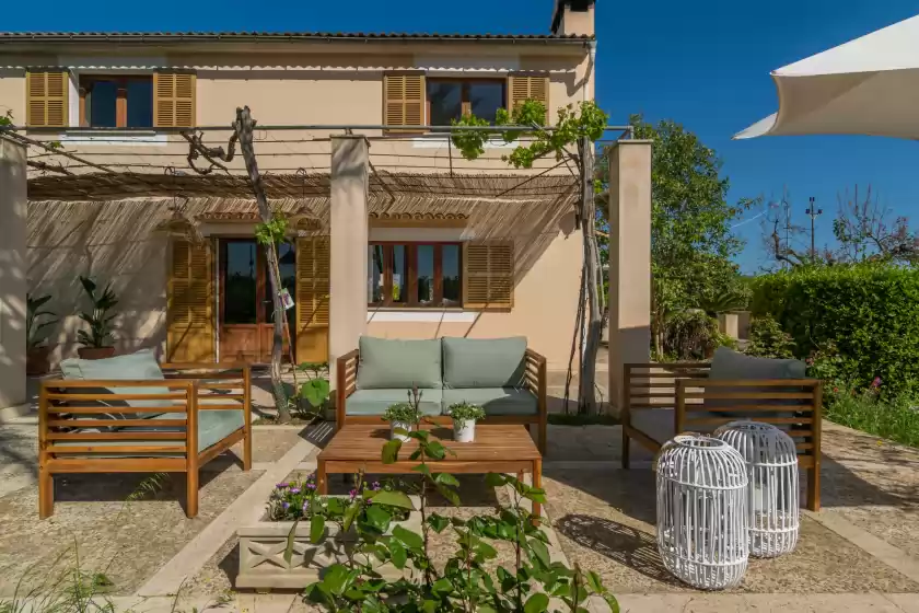 Holiday rentals in Can pilos, Inca