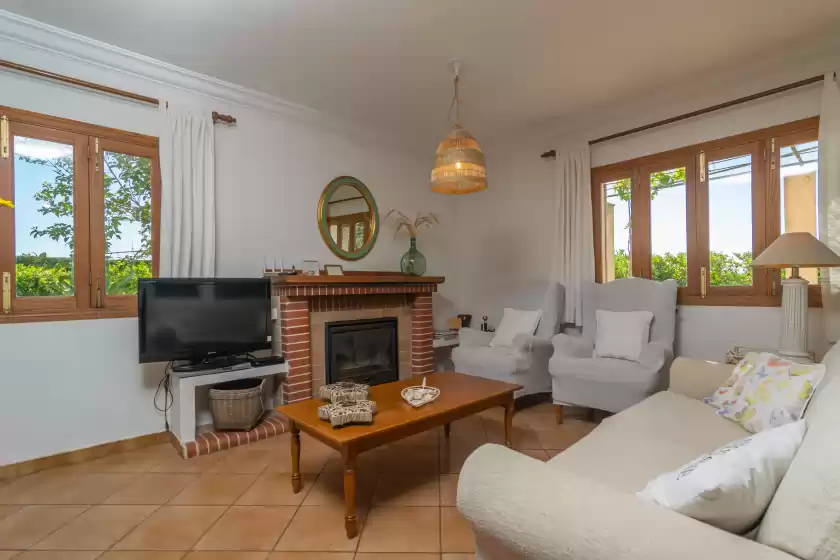 Holiday rentals in Can pilos, Inca