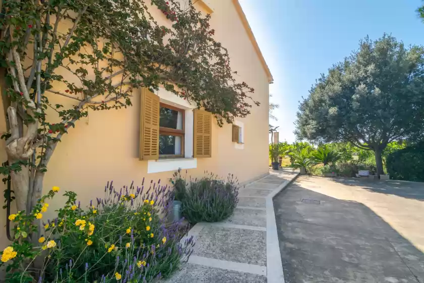 Holiday rentals in Can pilos, Inca