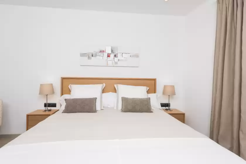 Holiday rentals in Ca na foc, Sa Pobla