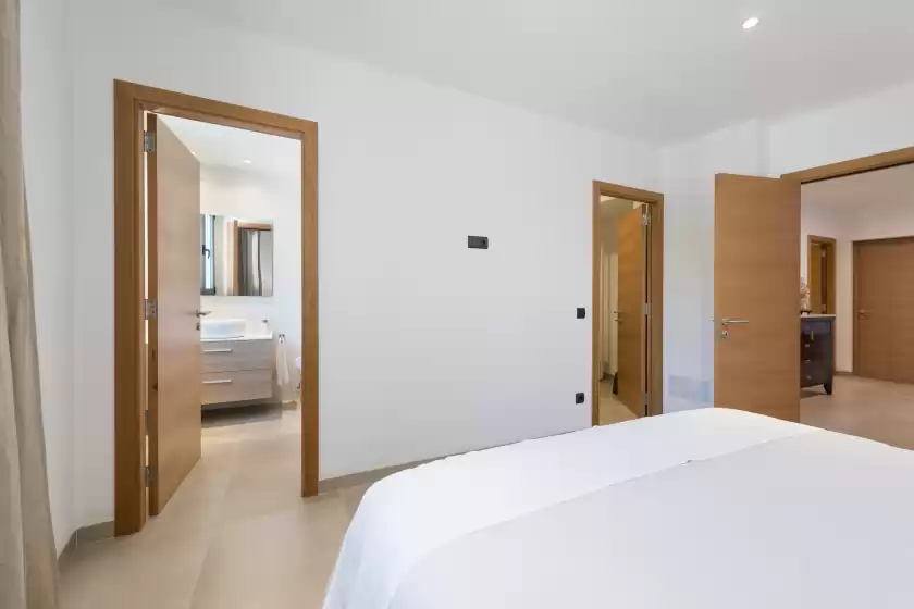 Holiday rentals in Ca na foc, Sa Pobla