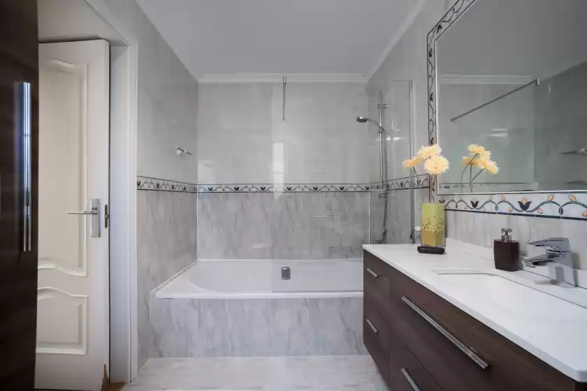 Holiday rentals in Villa cala ferrera, Cala d'Or