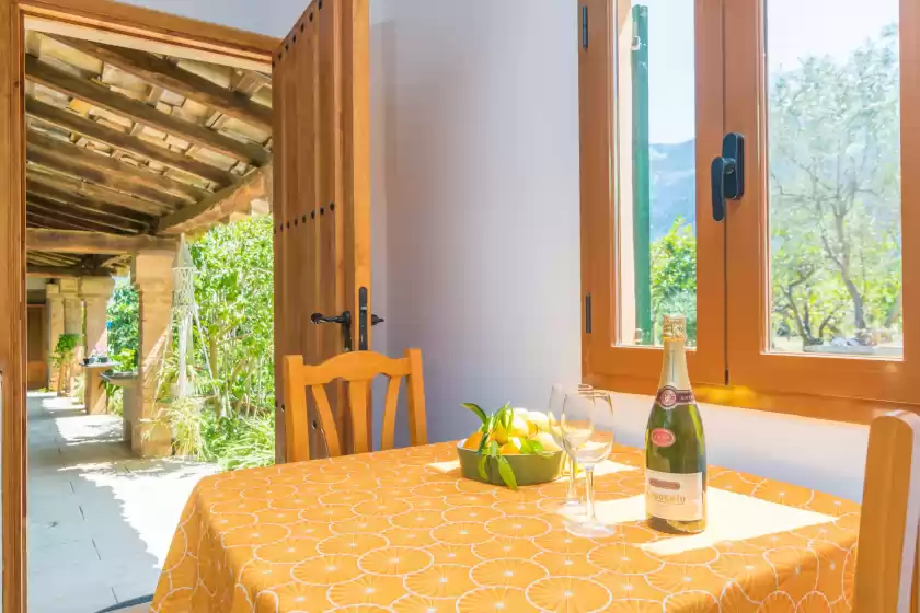 Holiday rentals in Villa frontera, Sóller