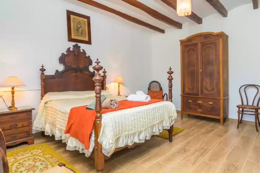 Holiday rentals in Villa frontera, Sóller