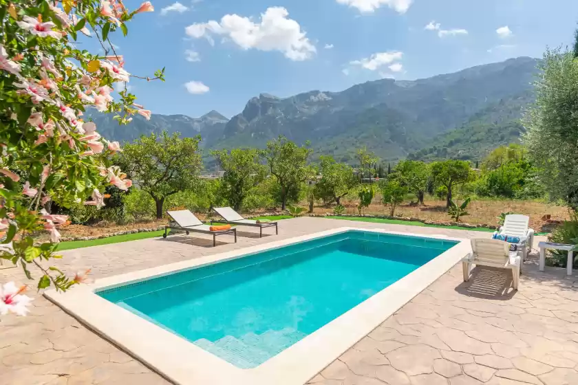 Holiday rentals in Villa frontera, Sóller