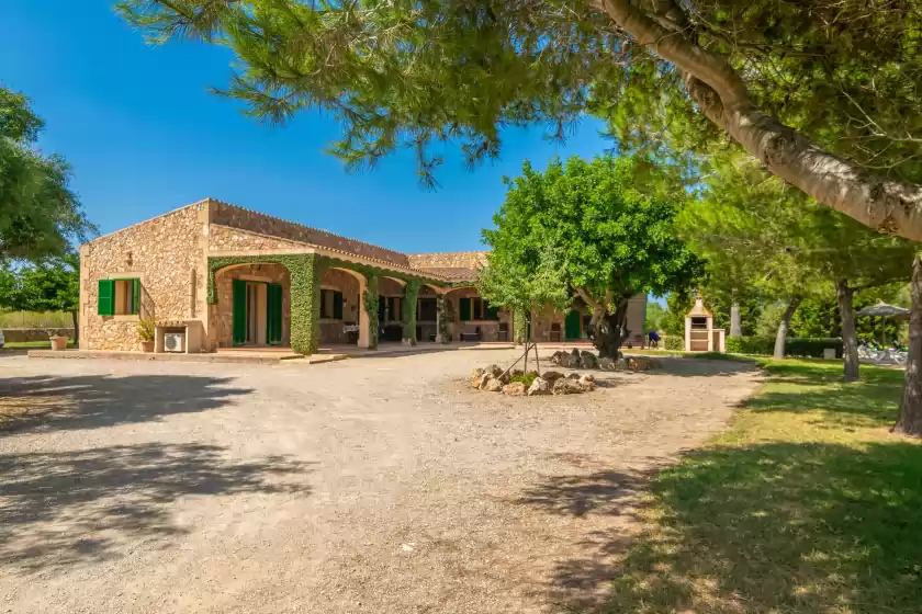 Holiday rentals in Los girasoles, Campos