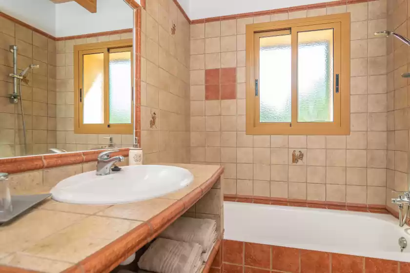 Holiday rentals in Los girasoles, Campos