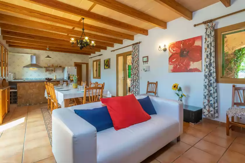 Holiday rentals in Los girasoles, Campos