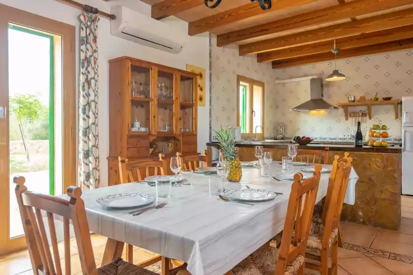 Holiday rentals in Los girasoles, Campos