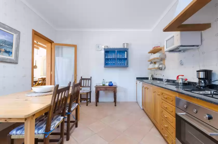 Holiday rentals in Can mora, Campos