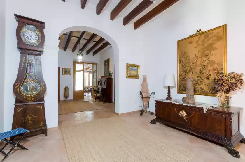 Holiday rentals in Can mora, Campos