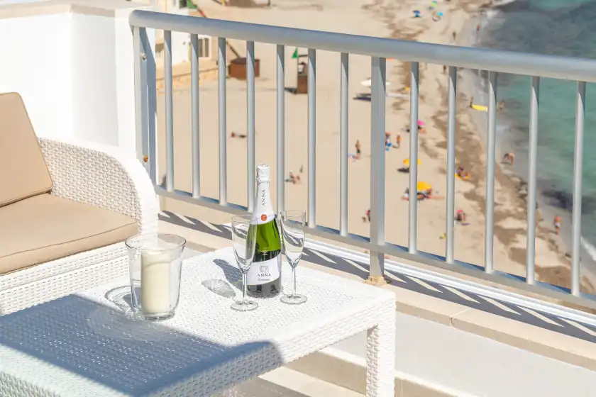 Holiday rentals in Marinamar sea view, s'Illot-Cala Morlanda