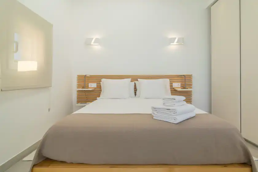 Holiday rentals in Marinamar sea view, s'Illot-Cala Morlanda