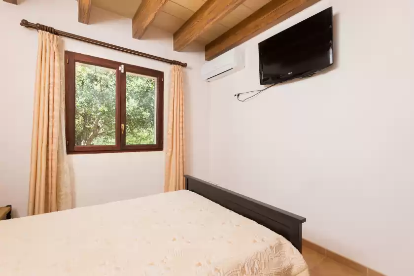 Holiday rentals in Can company, Campanet