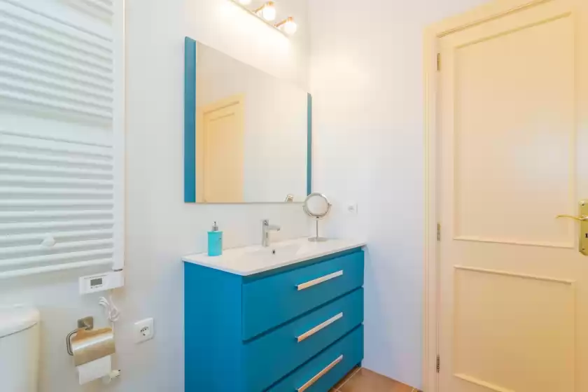 Holiday rentals in Can tomeu (ses salines), ses Salines