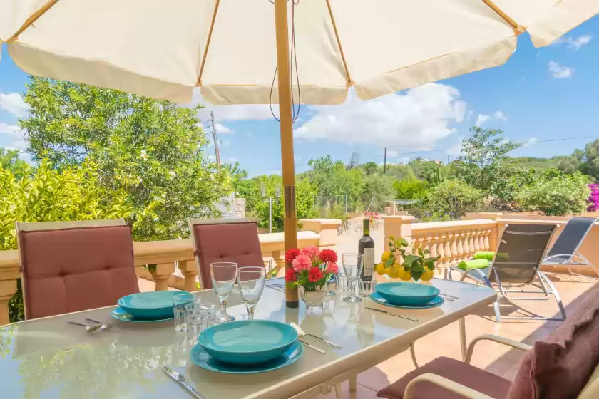 Holiday rentals in Can tomeu (ses salines)