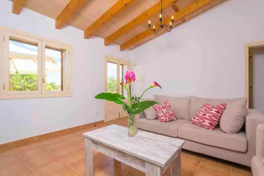 Holiday rentals in Can tomeu (ses salines), ses Salines