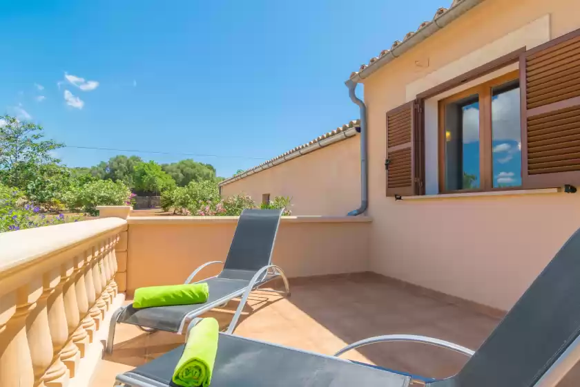 Holiday rentals in Can tomeu (ses salines), ses Salines